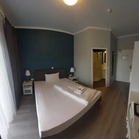 Casilino A 20 Wismar Hotel 3*