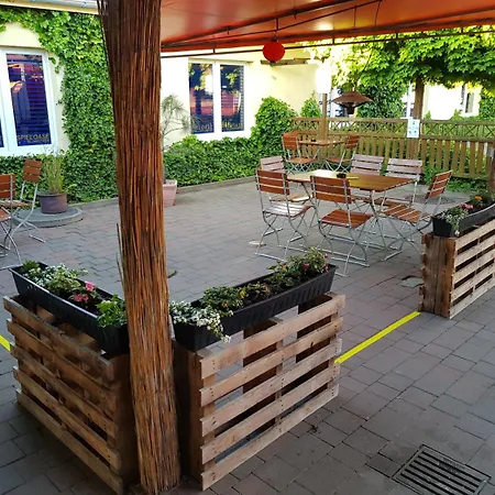 Casilino A 20 Wismar Hotel 3*