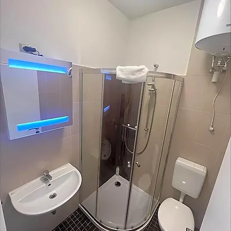 Casilino A 20 Wismar Hotel 3*